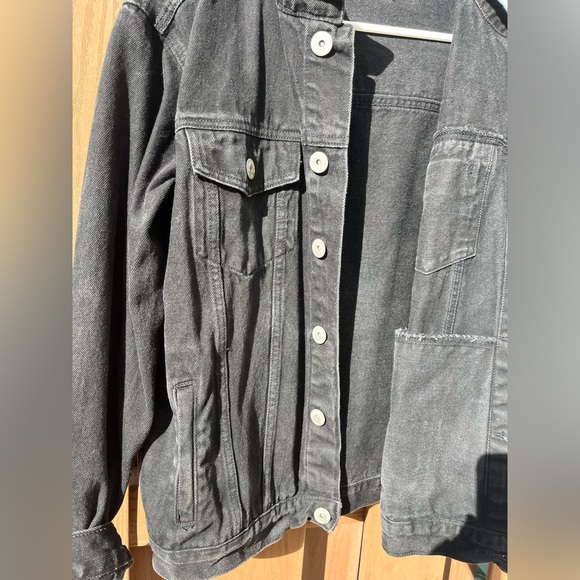 Von Jeans Hooded Jean Jacket - Picture 6 of 6
